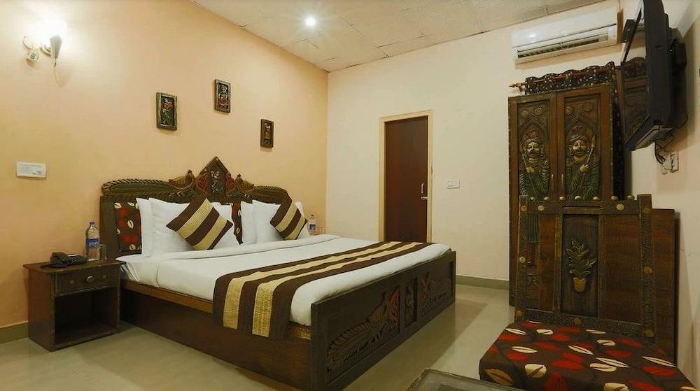 Hotel Green Lotus Dwarka Delhi  Exterior photo