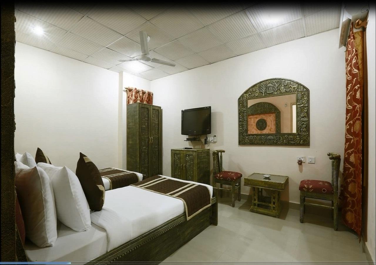 Hotel Green Lotus Dwarka Delhi  Room photo