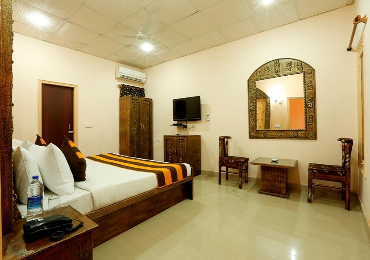 Hotel Green Lotus Dwarka Delhi  Room photo