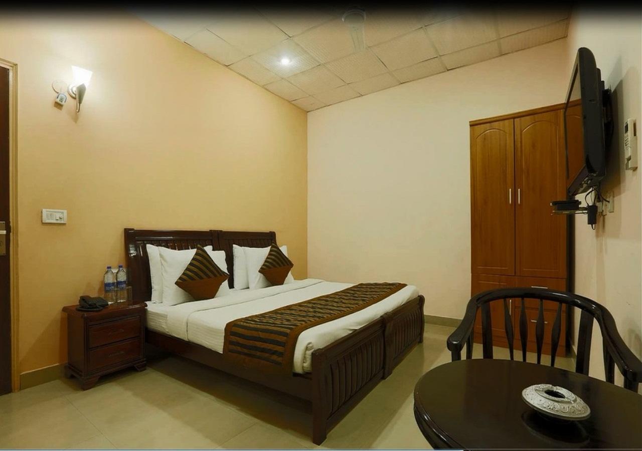 Hotel Green Lotus Dwarka Delhi  Room photo